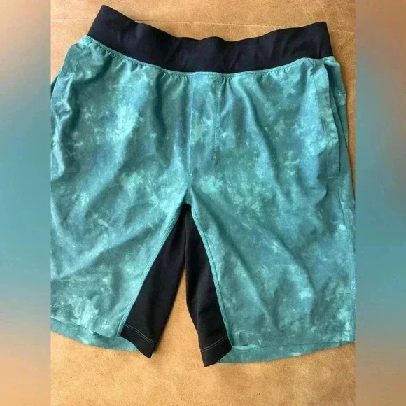 Lululemon T.H.E. Short Medium Men Aqua Linerless 9" Inseam Black Stretch - Picture 2 of 7